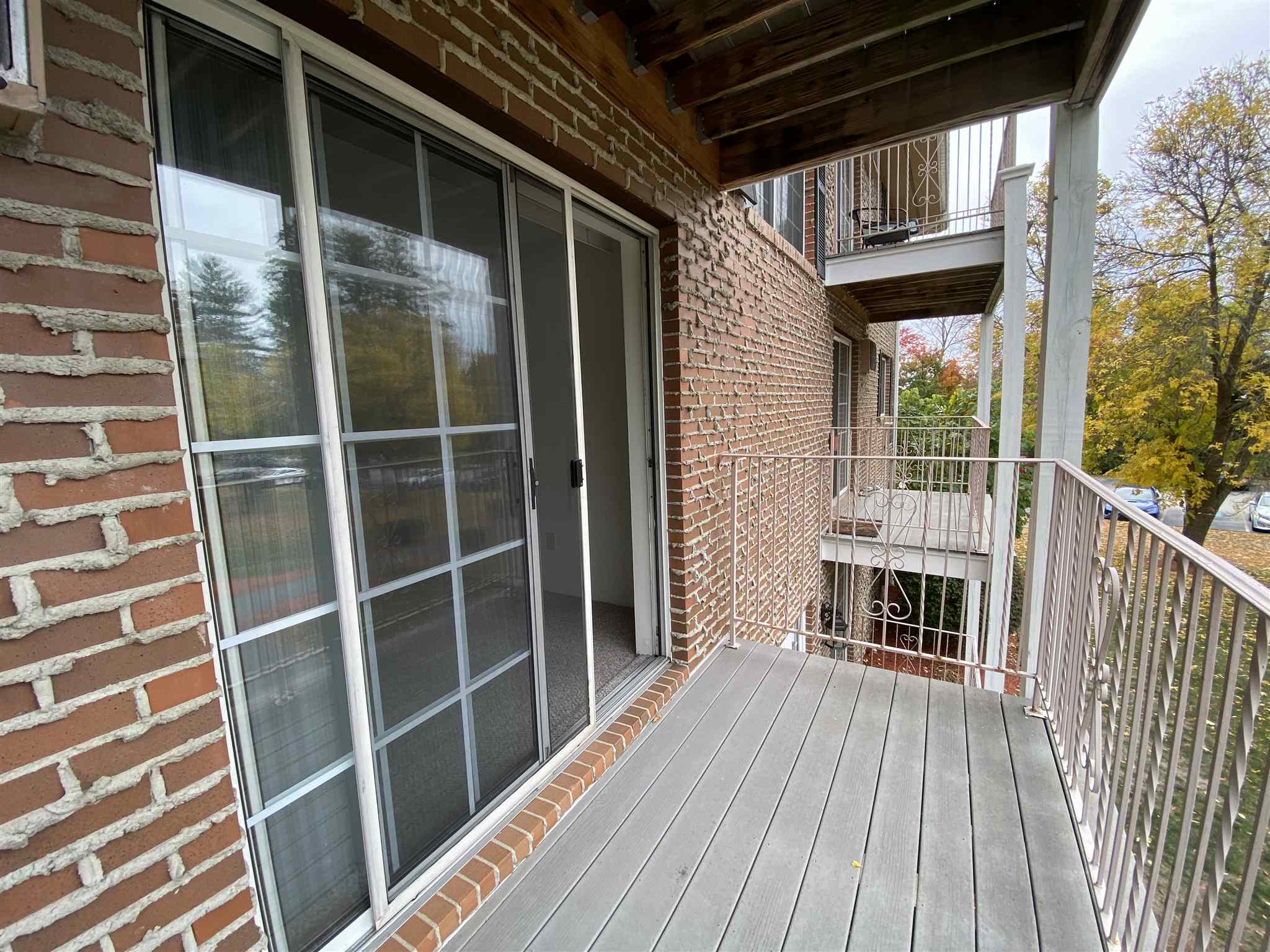 379 Huse Road, Unit 26 Manchester, NH 03103 - Photo 15 of 33