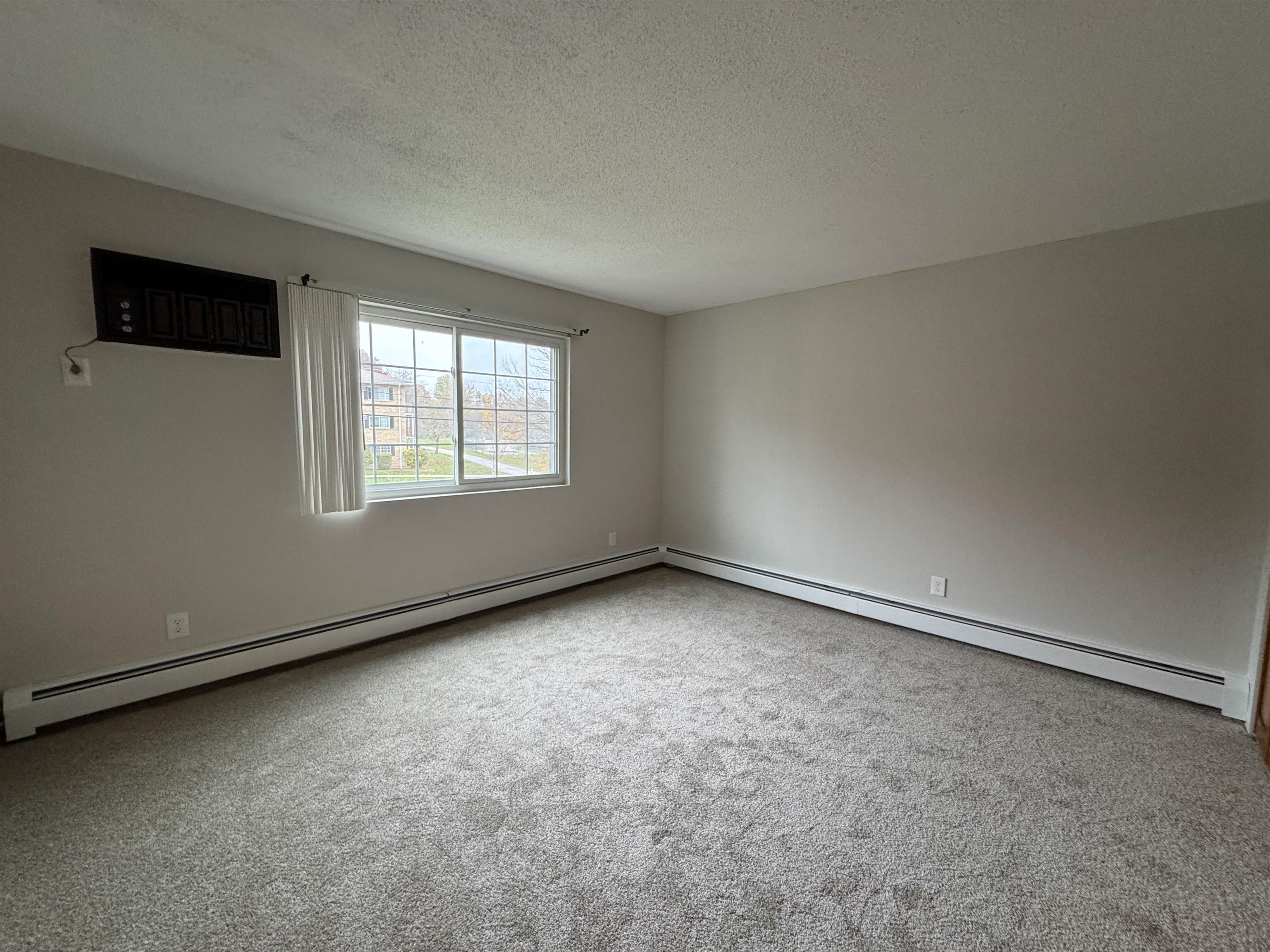 379 Huse Road, Unit 26 Manchester, NH 03103 - Photo 20 of 33