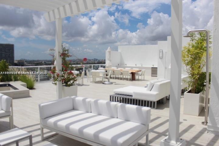 4250 Biscayne Boulevard, Unit 608 Miami, FL 33137 - Photo 3 of 31