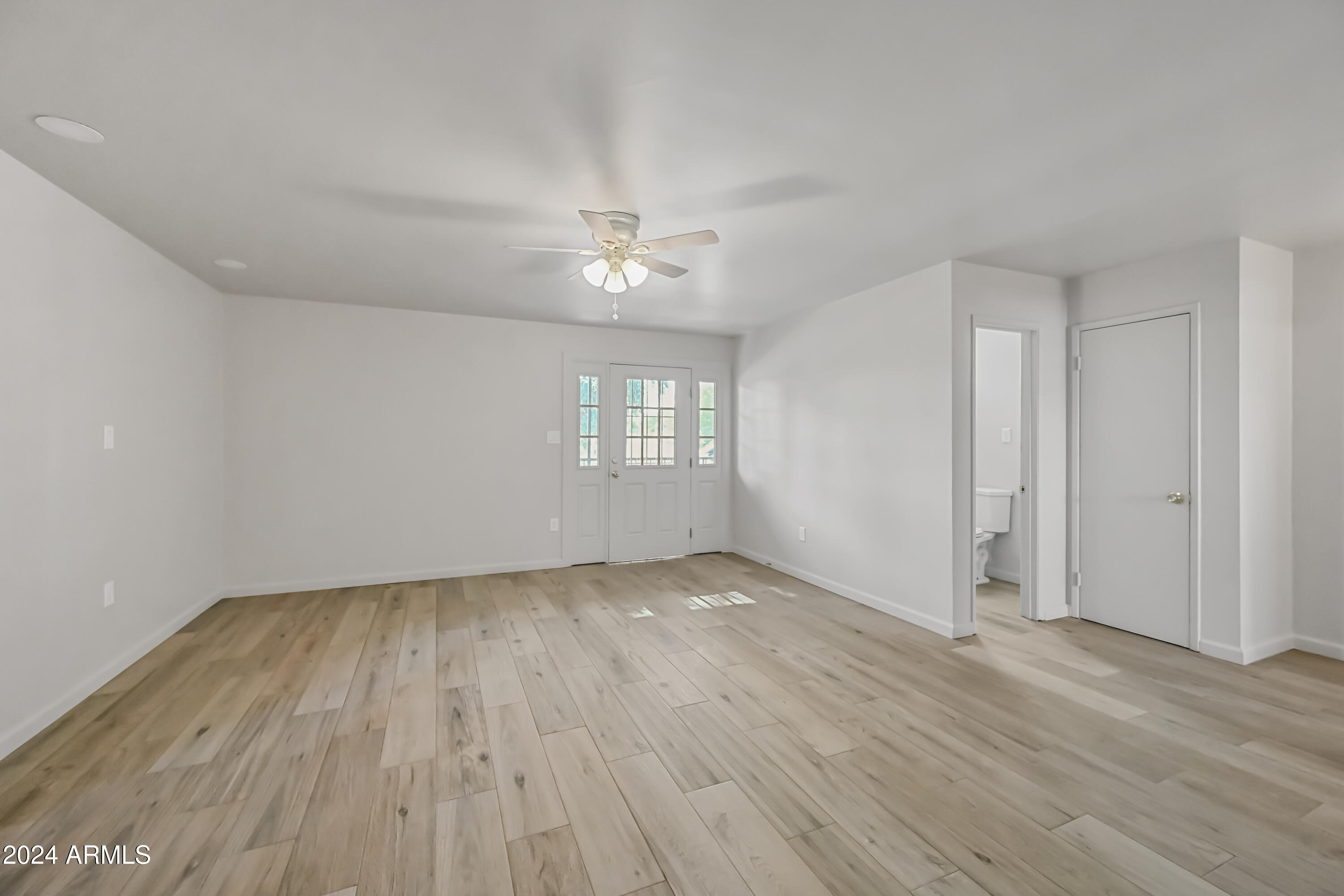 430 West 3rd Street, Unit 11 Mesa, AZ 85201 - Photo 12 of 15 14-430W3S11-ocupix