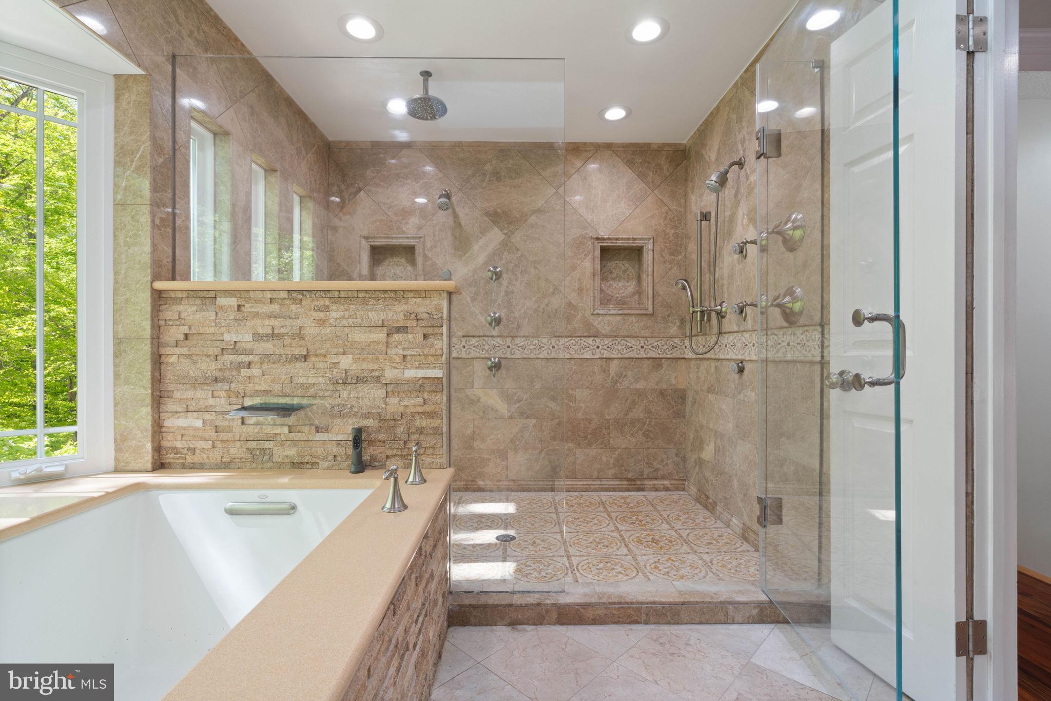 12522 Spring Drive Manassas, VA 20112 - Photo 32 of 69 Luxurious spa-like bathroom retreat.