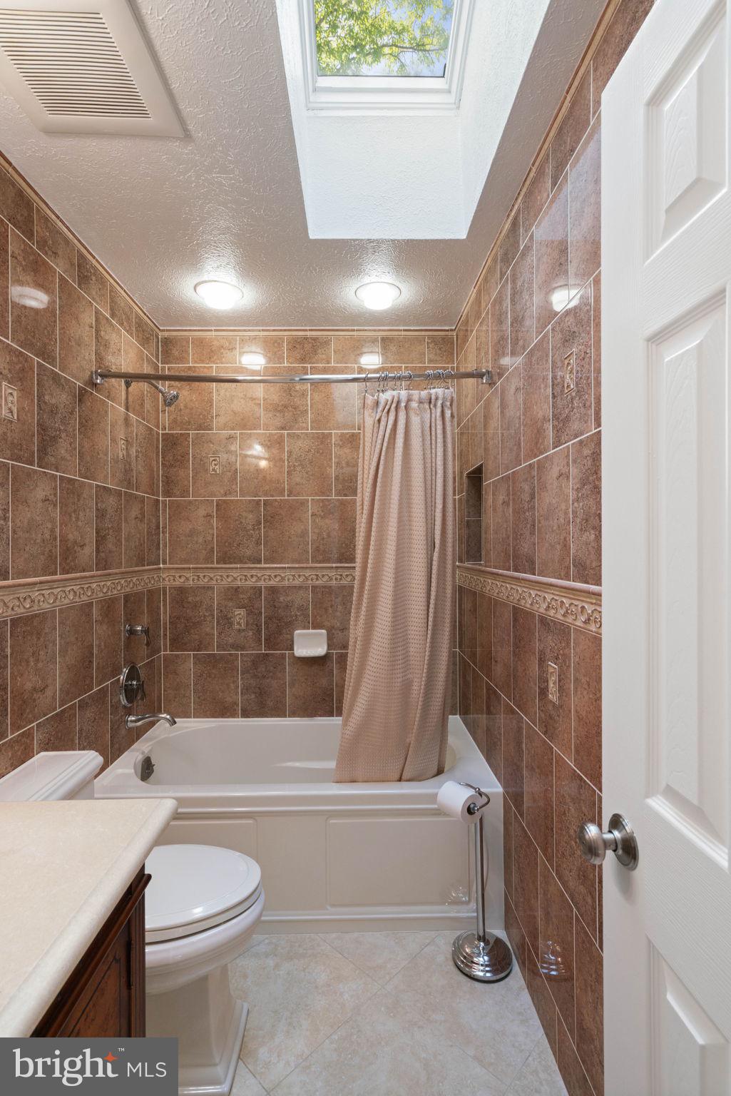 12522 Spring Drive Manassas, VA 20112 - Photo 42 of 69 Elegant bath with natural light.