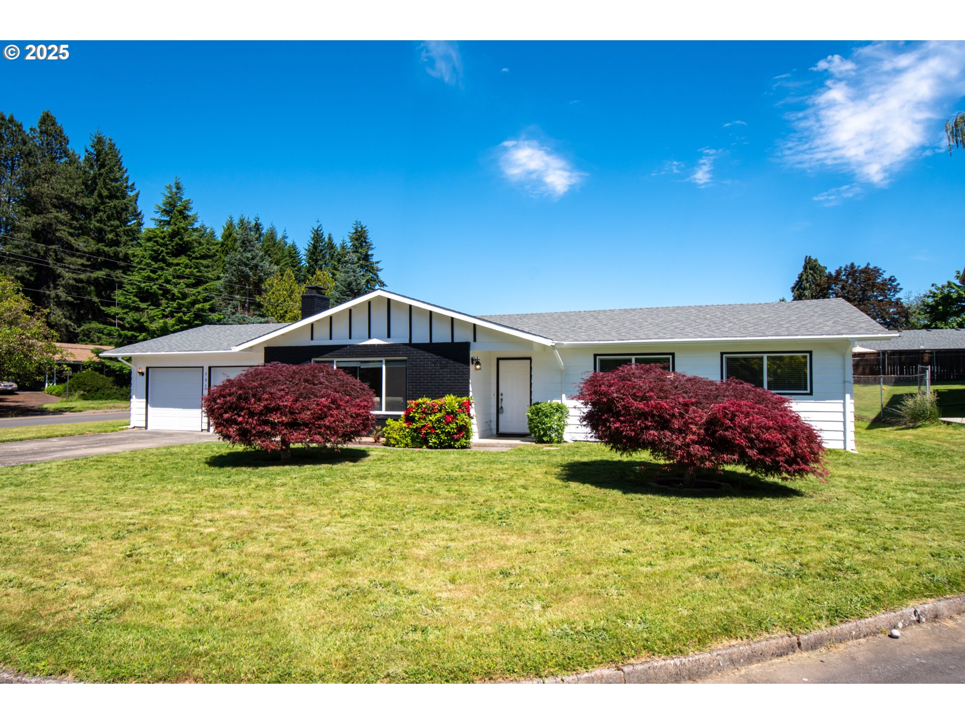 307 Northeast 129th St  