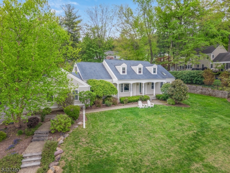 111 Westminster Road Chatham, NJ 07928 - Photo 5 of 42