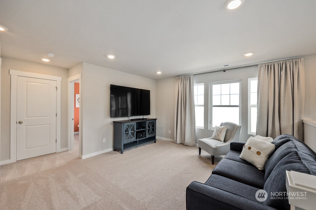 1073 Southwest Pendleton Way, Unit 192 Port Orchard, WA 98367 - Photo 15 of 34 Gallery Image 15