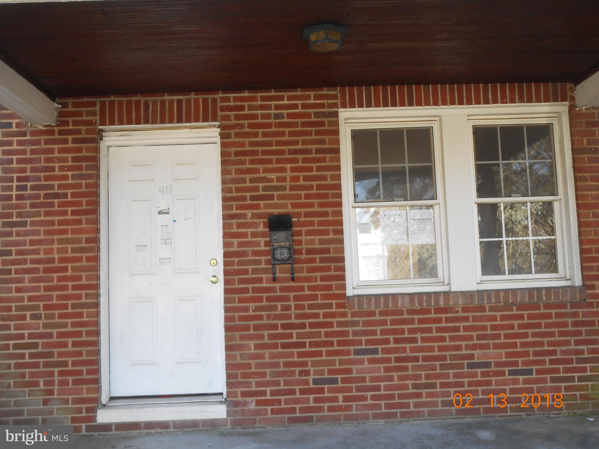 411 Dumbarton Road Baltimore, MD 21212 - Photo 2 of 25 a view of front door
