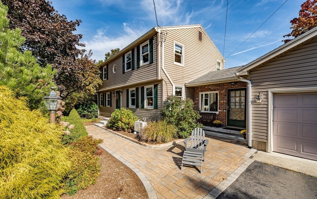 76 Wood Road Westfield, MA 01085 - Photo 3 of 37 Gallery Image 3
