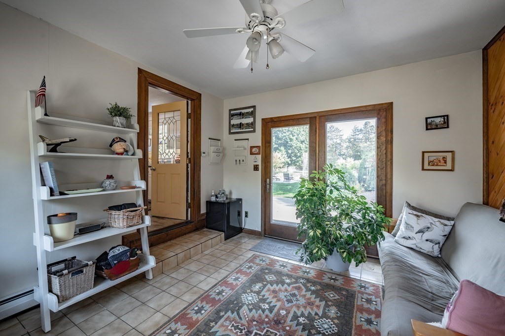 76 Wood Road Westfield, MA 01085 - Photo 4 of 37 Gallery Image 4