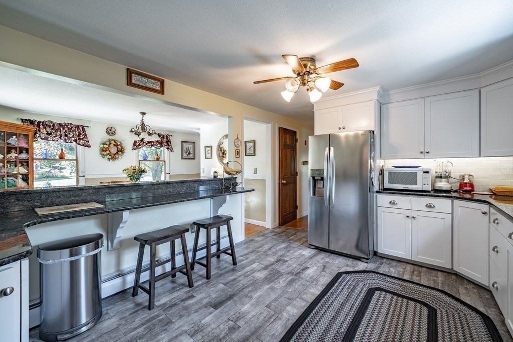 76 Wood Road Westfield, MA 01085 - Photo 7 of 37 Gallery Image 7