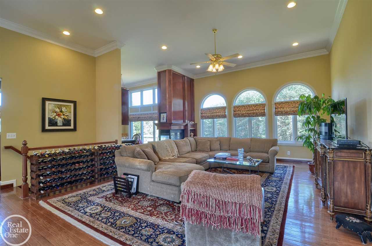 78400 Romeo Plank Road Armada, MI 48005 - Photo 23 of 45 31345290-22.JPG