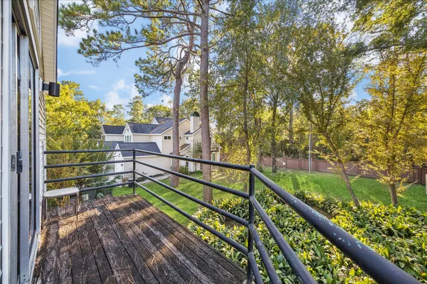 $175,000 | 3317 Golden Trails Drive, Unit 802, Kingwood, TX 77345