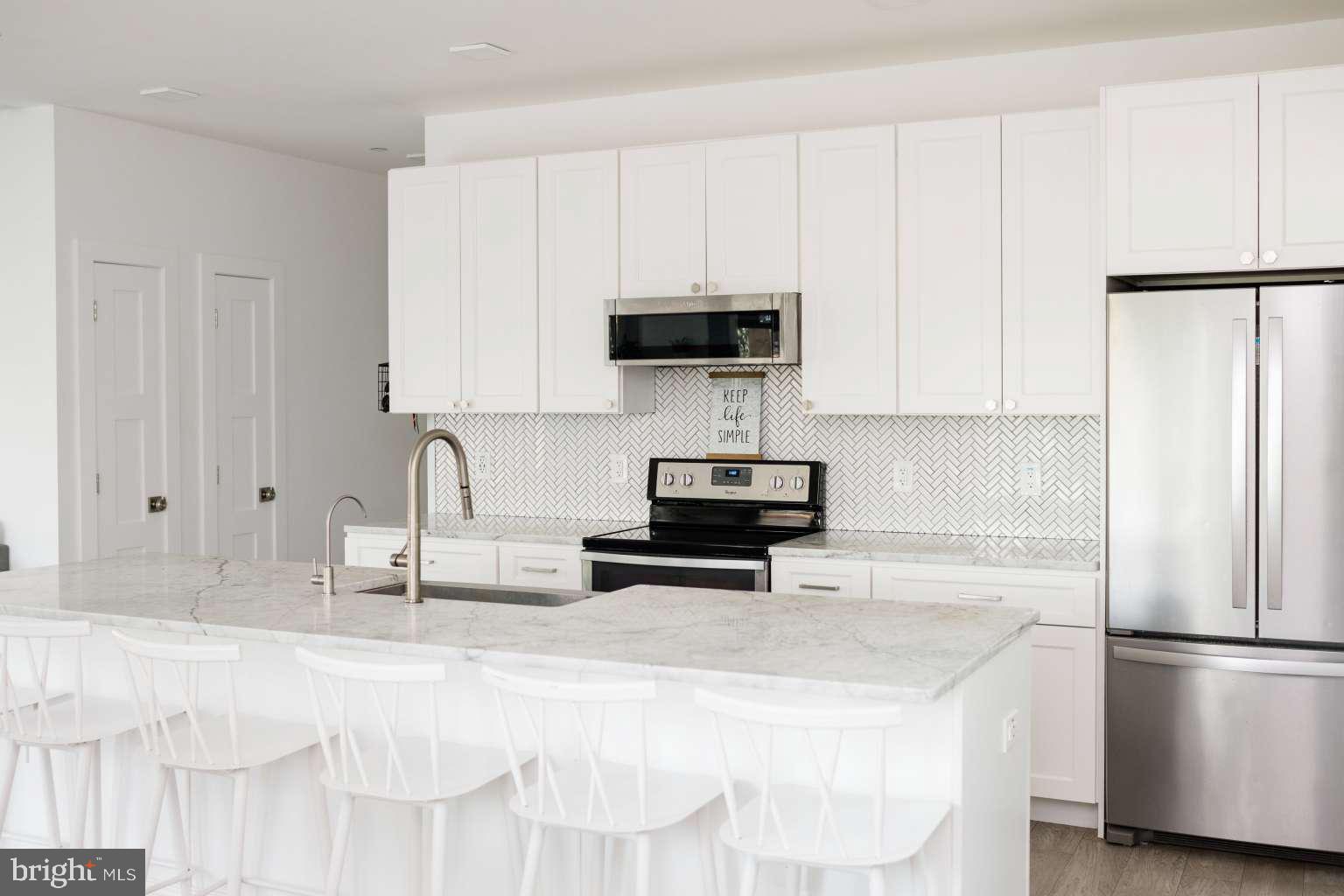 228 South Park Road Pottstown, PA 19464 - Photo 4 of 25 Gallery Image 4