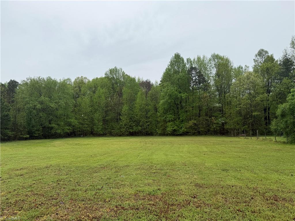 7723 Turnpike Road Archdale, NC 27263 - Photo 3 of 27 Gallery Image 3