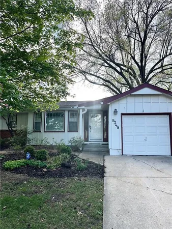 $375,000 | 9348 Hardy Street, Overland Park, KS 66212