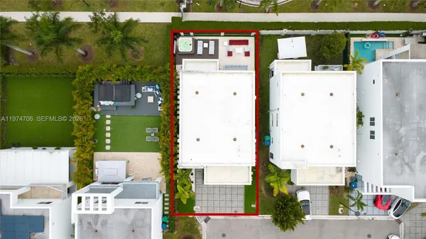 $7,000 | 10366 Northwest 68th Terrace, Doral, FL 33178