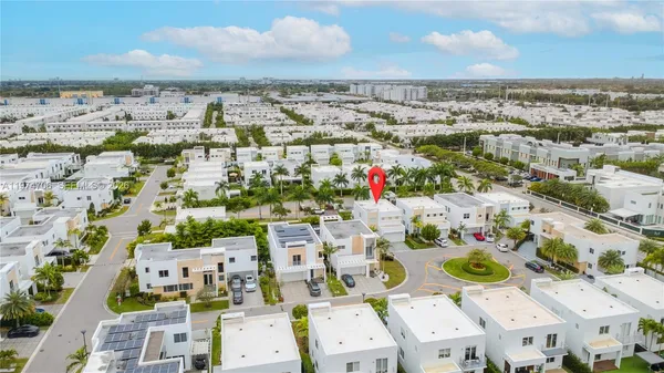 $7,000 | 10366 Northwest 68th Terrace, Doral, FL 33178