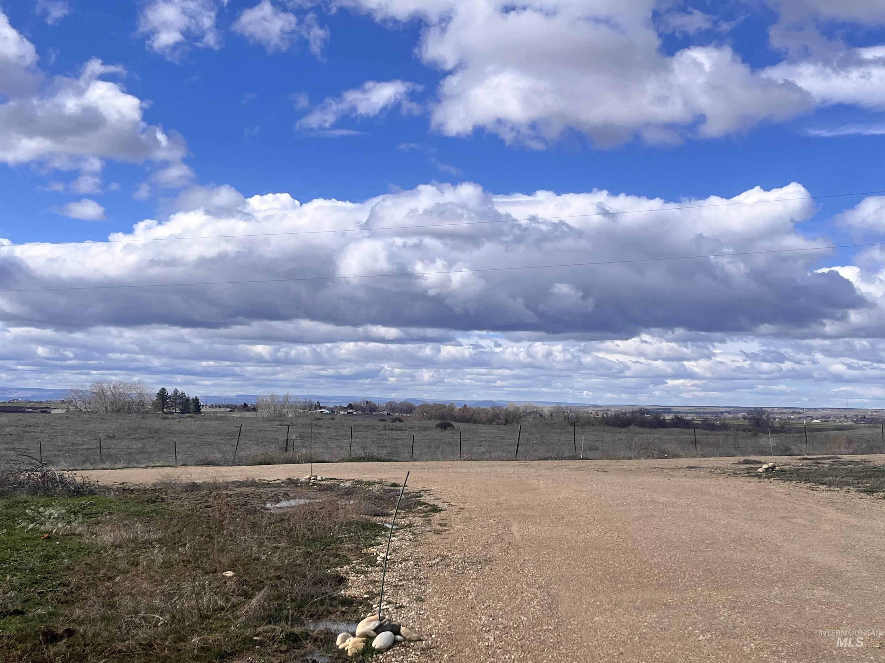 13488 Hollow Road Caldwell, ID 83607 - Photo 13 of 15 View of yard with a rural view