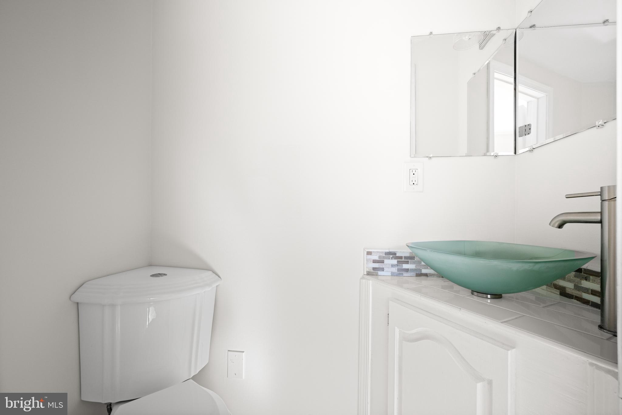 6 Ensign Drive Berlin, MD 21811 - Photo 22 of 43 Half Bath