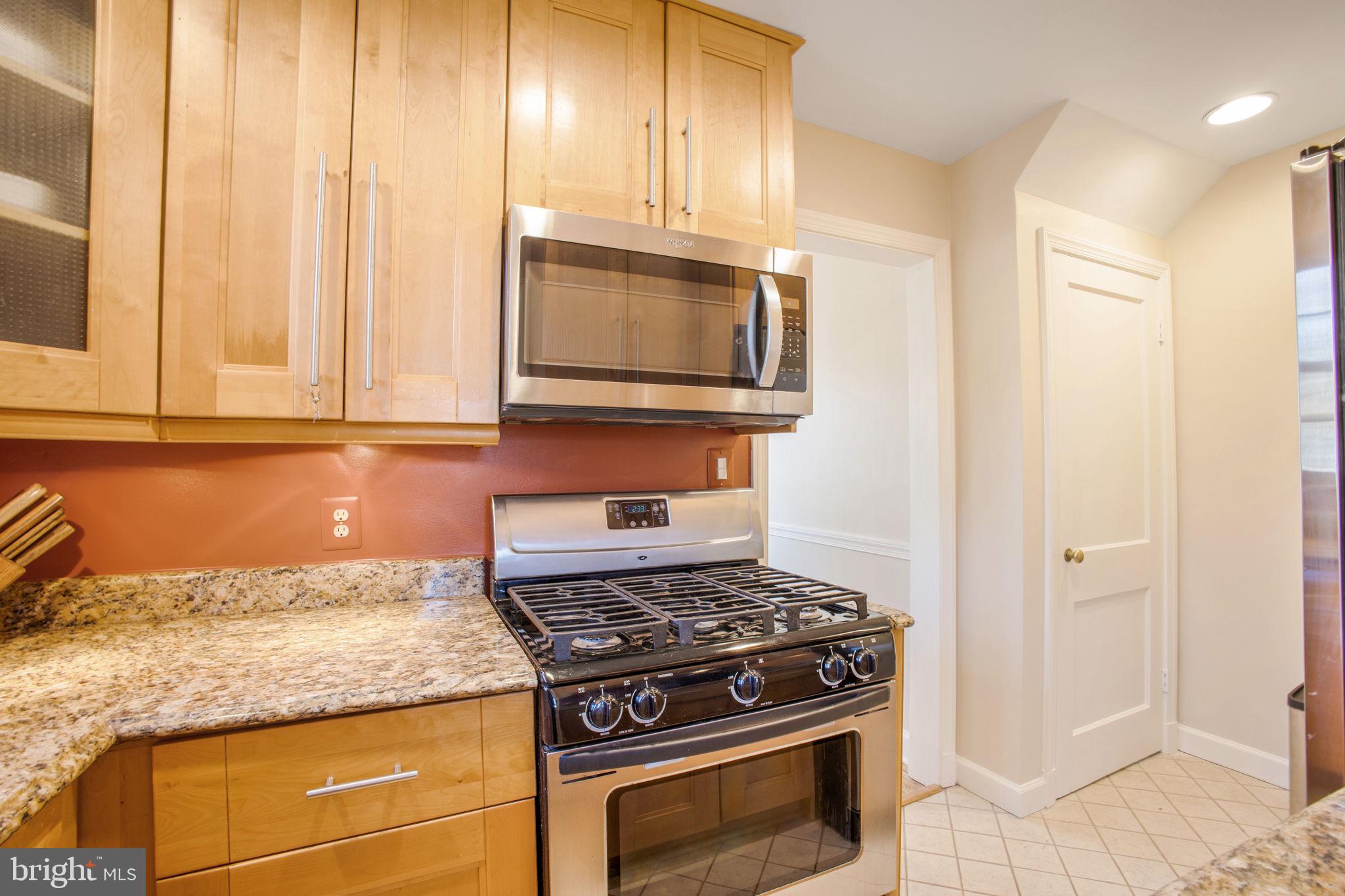 1201 Forest Glen Road Silver Spring, MD 20901 - Photo 22 of 50 Kitchen with gas cooking