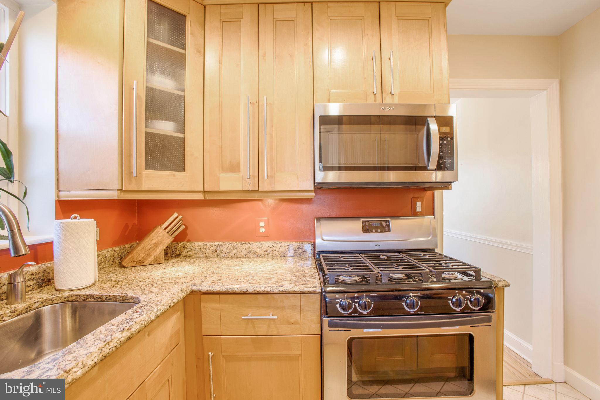 1201 Forest Glen Road Silver Spring, MD 20901 - Photo 23 of 50 Kitchen with granite counters
