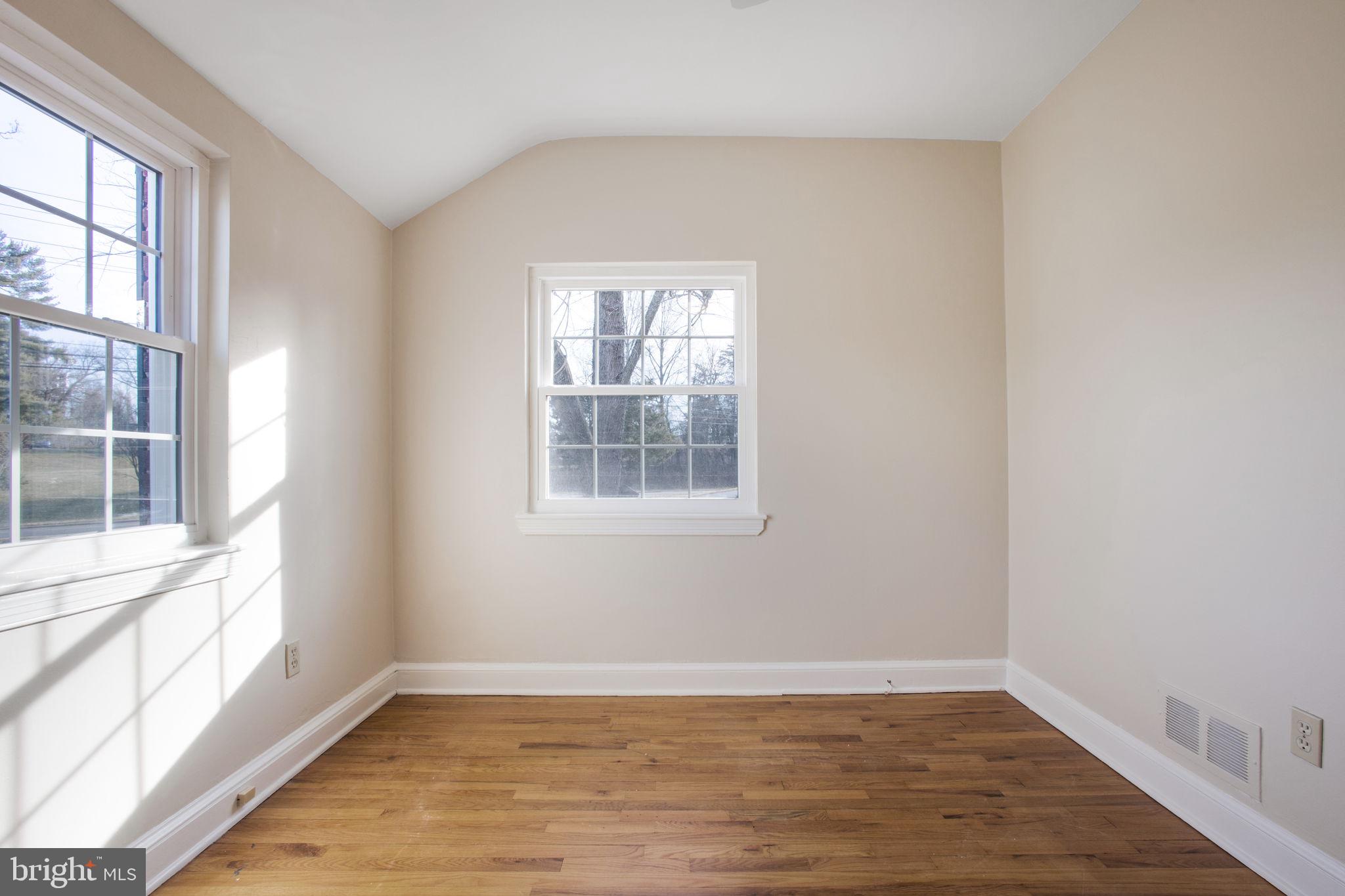 1201 Forest Glen Road Silver Spring, MD 20901 - Photo 38 of 50 Bedroom 2