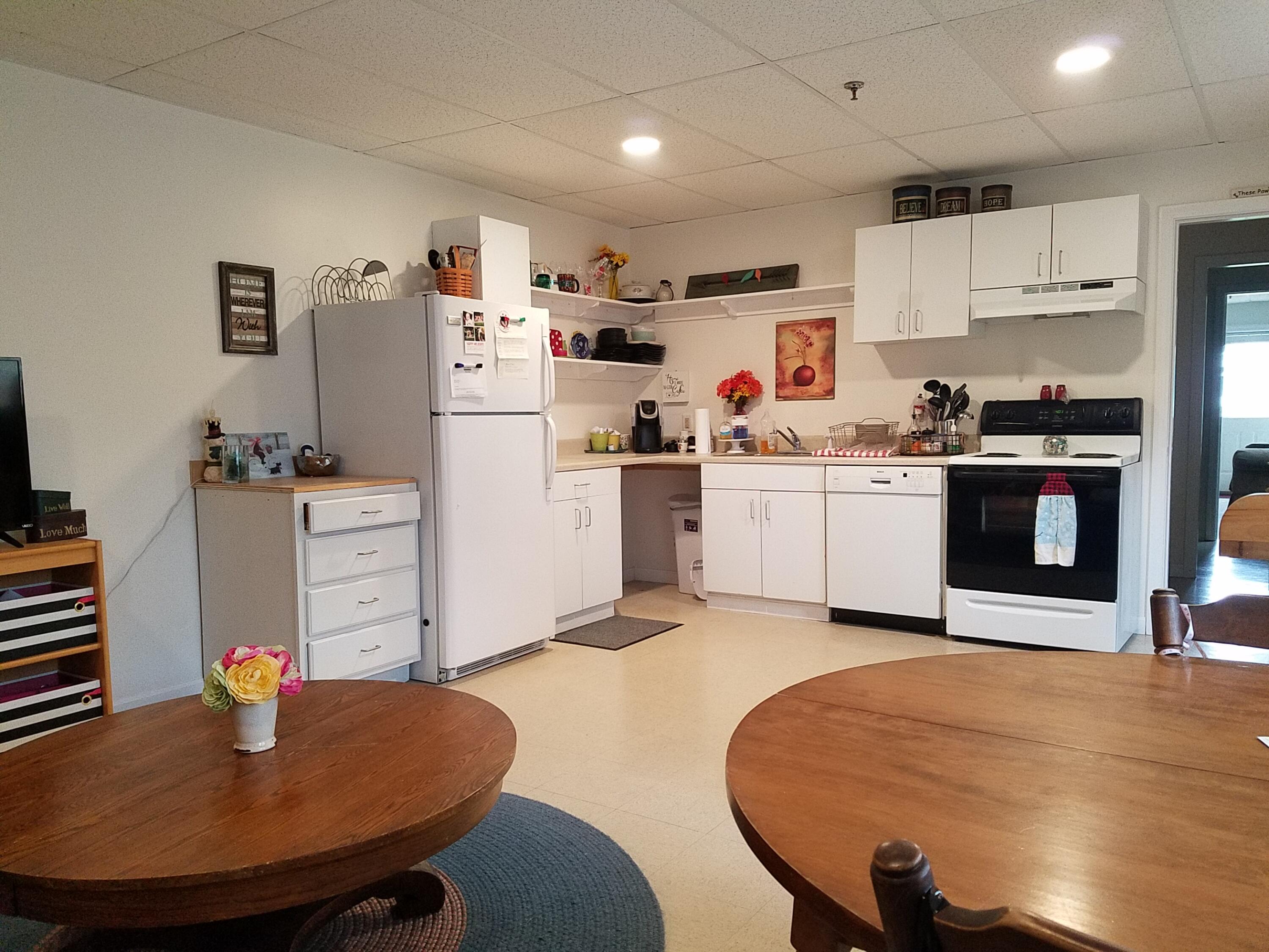 607 Middle Street Bath, ME 04530 - Photo 11 of 28 20170418_160241