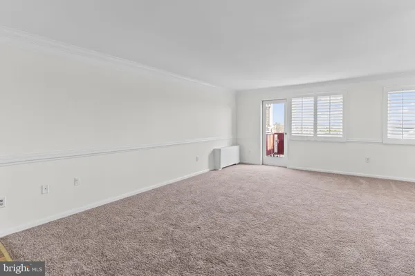 $2,200 | 1830 Columbia Pike, Unit 406, Arlington, VA 22204
