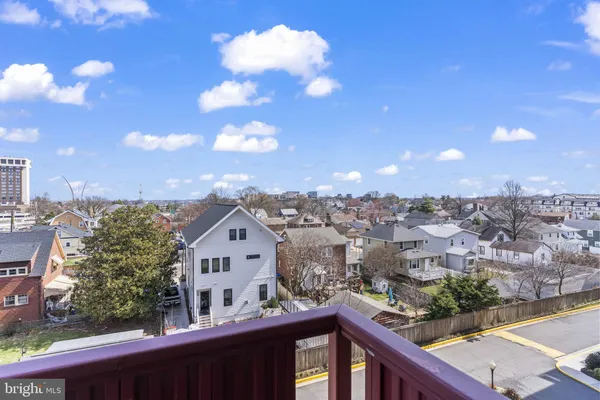 $2,200 | 1830 Columbia Pike, Unit 406, Arlington, VA 22204