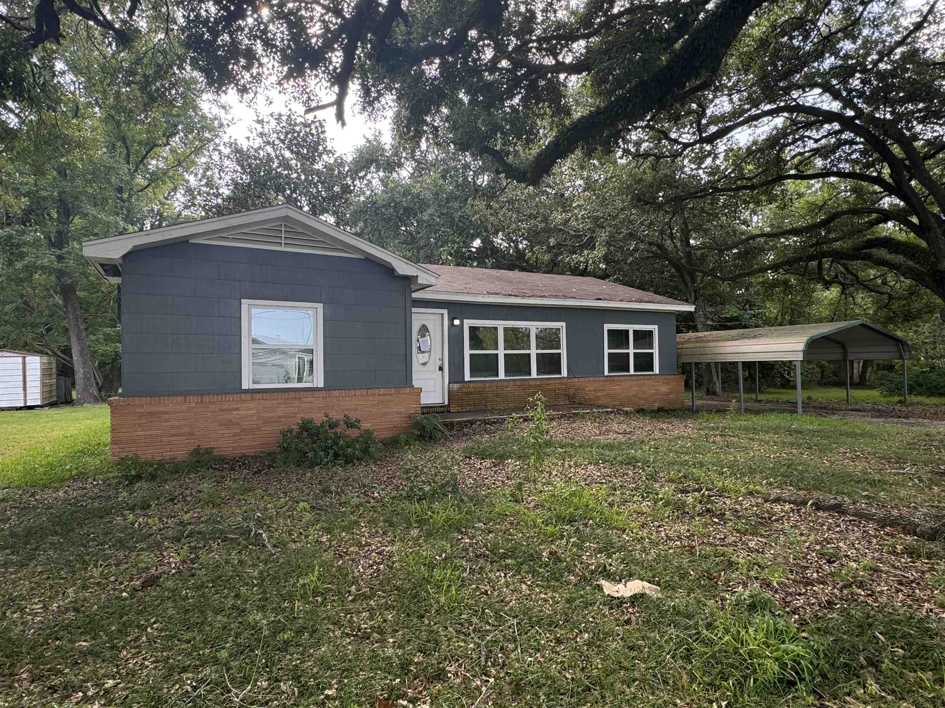 875 Vaughn Street Vidor, TX 77662 - Photo 1 of 1