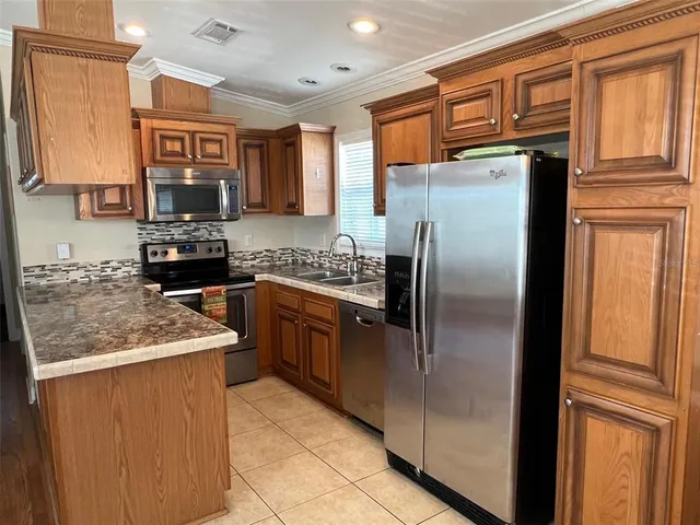 $139,900 | 11300 124th Avenue North, Unit 44, Largo, FL 33778