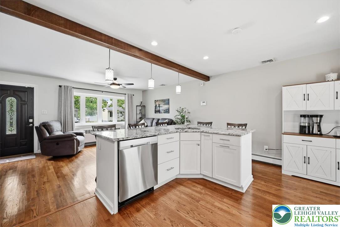 1928 Woodbury Road Bethlehem, PA 18017 - Photo 24 of 89