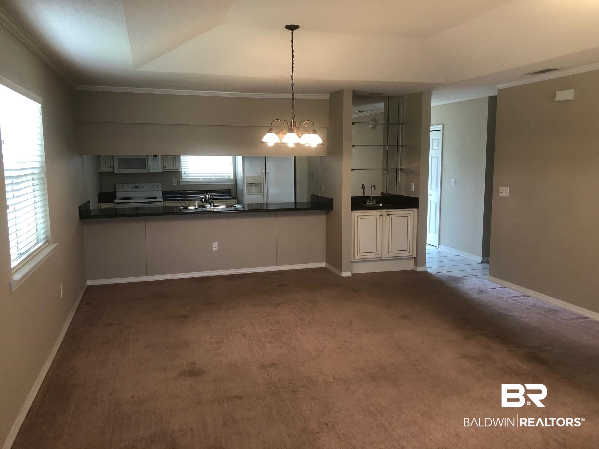 9394 Villas Drive, Unit 26B Foley, AL 36535 - Photo 5 of 14 Living Room
