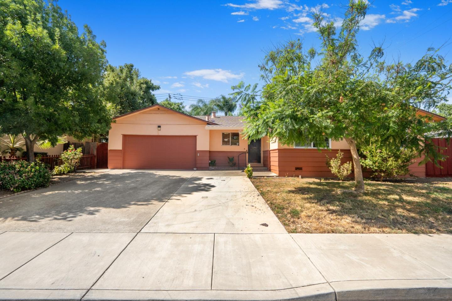 421 Fairview Drive Gilroy, CA 95020 - Photo 3 of 23 a front view of a house with a yard