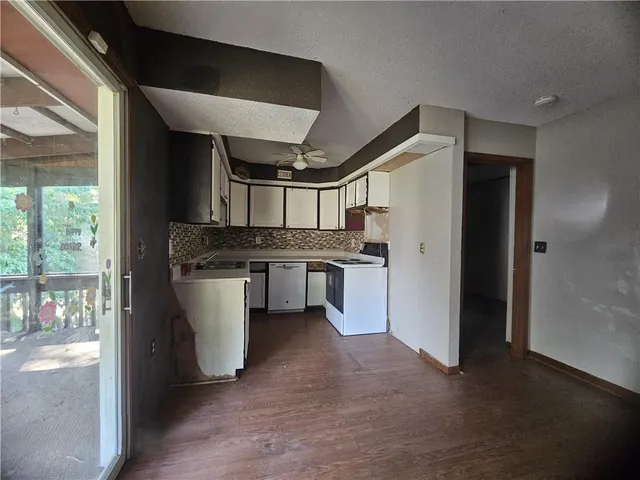 $124,500 | 102 Feaster Street, Windsor, MO 65360