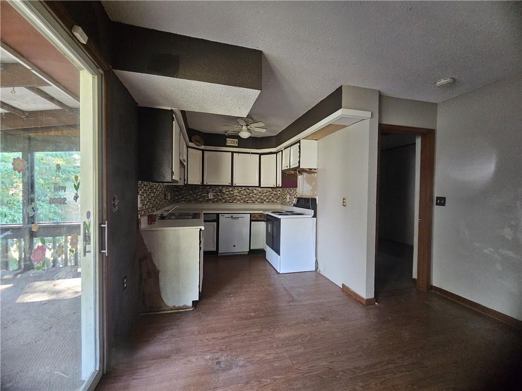 102 Feaster Street Windsor, MO 65360 - Photo 7 of 9