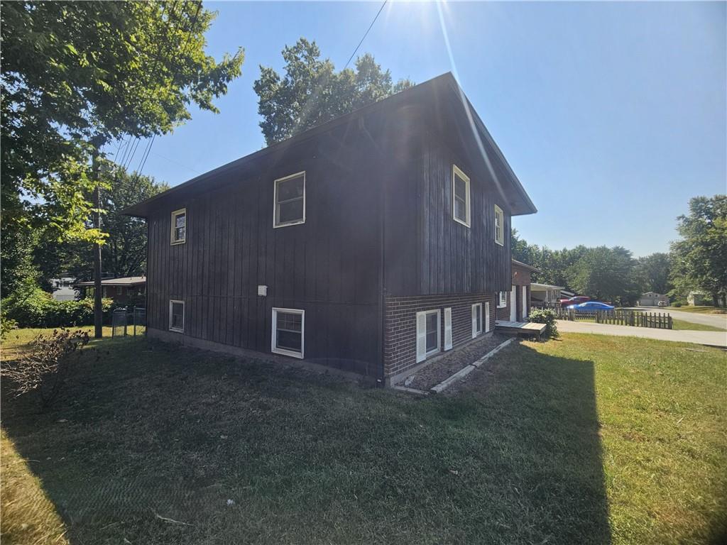 102 Feaster Street Windsor, MO 65360 - Photo 9 of 9