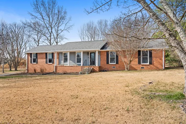 $479,999 | 127 Sam Davis Drive, Springfield, TN 37172