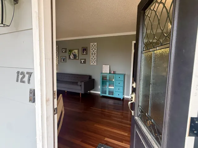 $519,900 | 127 Sam Davis Drive, Springfield, TN 37172