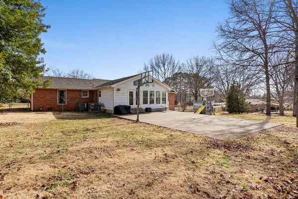 $479,999 | 127 Sam Davis Drive, Springfield, TN 37172