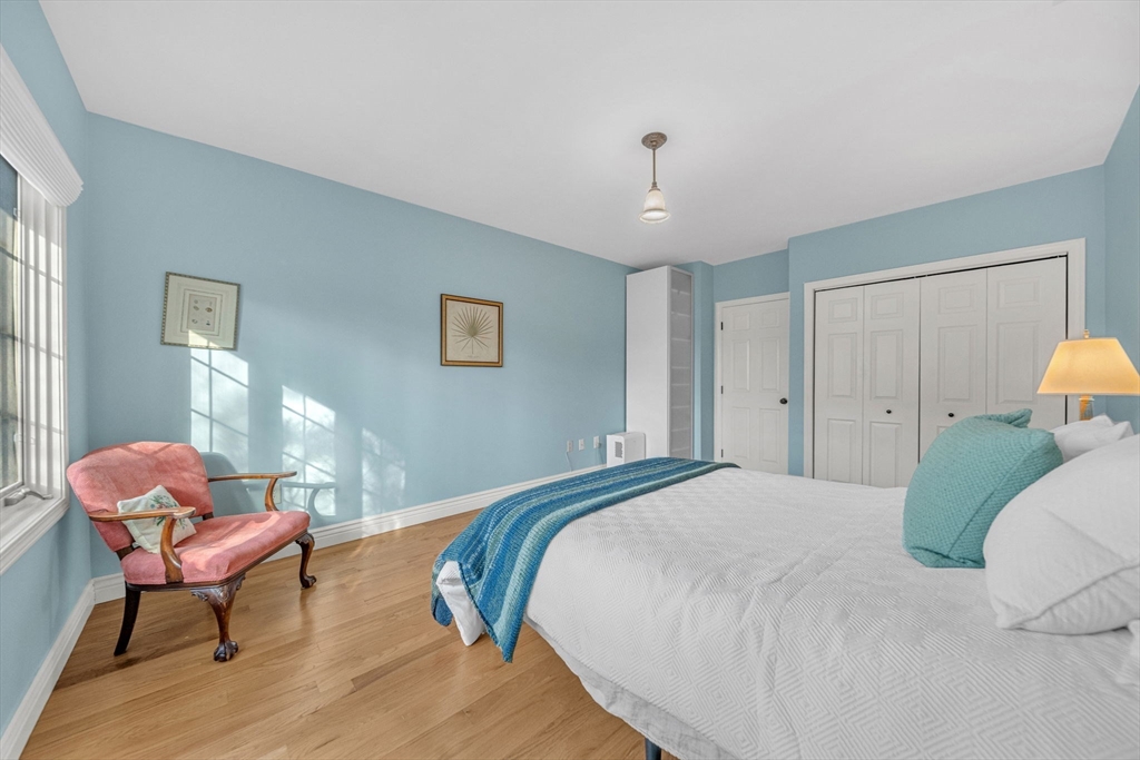 19 Highland Court, Unit 19 Needham, MA 02492 - Photo 12 of 16