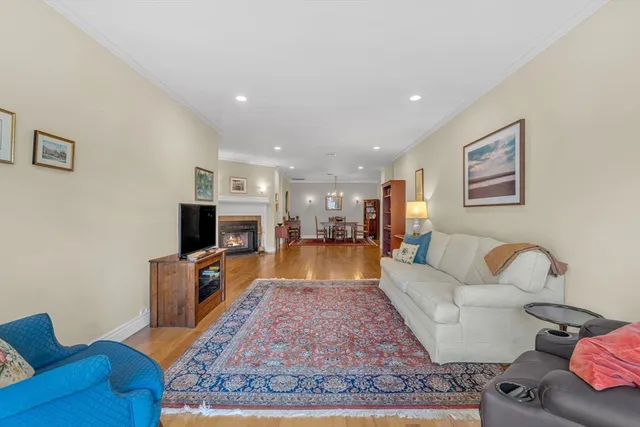 $600,000 | 19 Highland Court, Unit 19, Needham, MA 02492