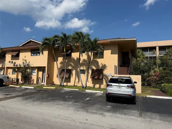 $345,000 | 6850 Northwest 173rd Drive, Unit 109, Hialeah, FL 33015