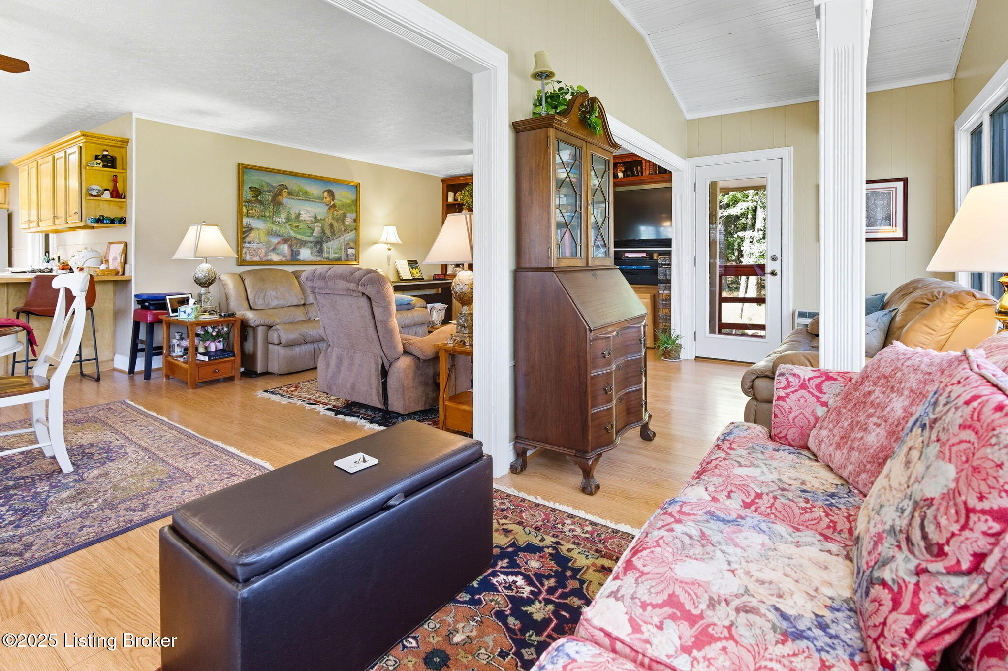 303 Quartermouse Road Shepherdsville, KY 40165 - Photo 36 of 73 303 Quartermouse Rd-44