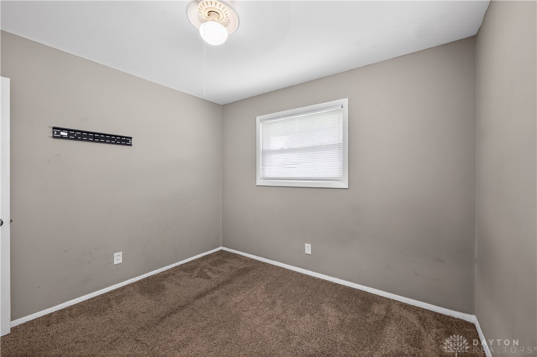 301 Applegate Road Englewood, OH 45322 - Photo 18 of 30
