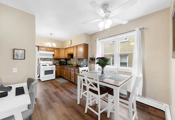 $1,875 | 5538 West Drummond Place, Unit 1, Chicago, IL 60639