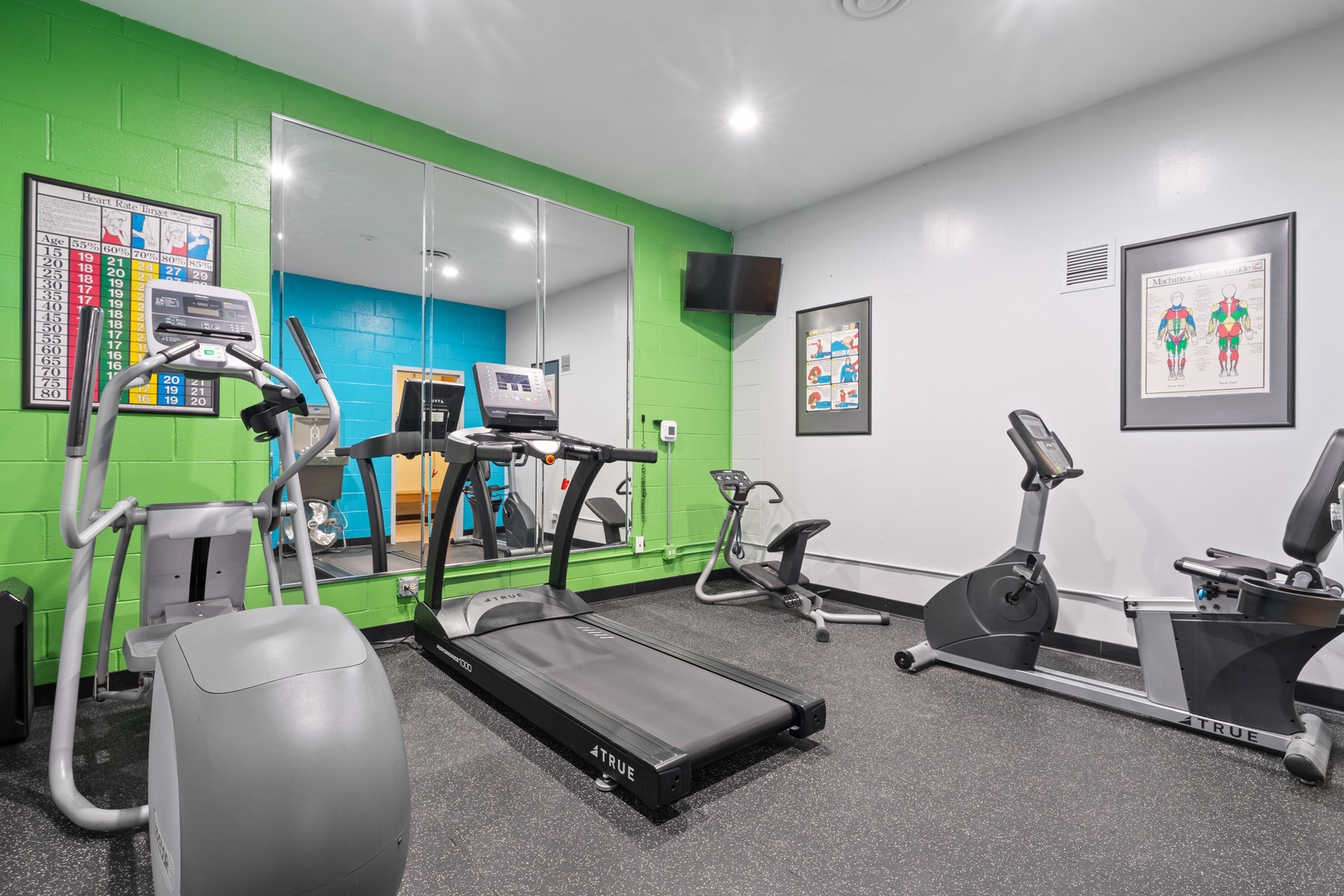 6325 North Sheridan Road, Unit 1906 Chicago, IL 60660 - Photo 15 of 28