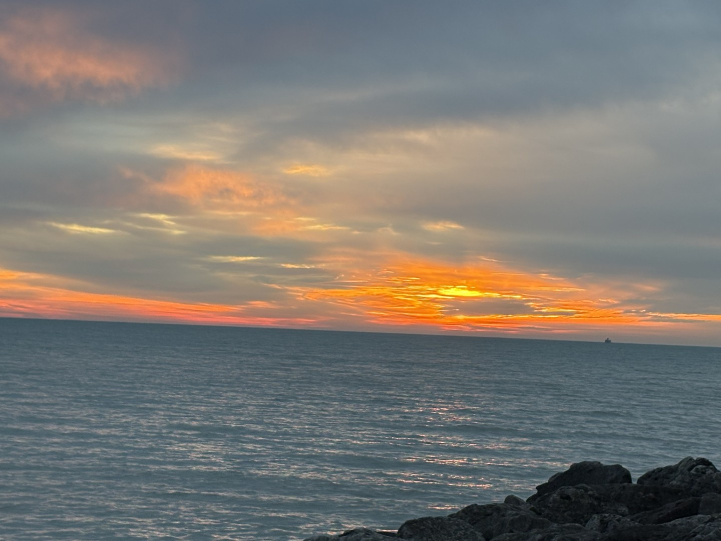 6325 North Sheridan Road, Unit 1906 Chicago, IL 60660 - Photo 24 of 28