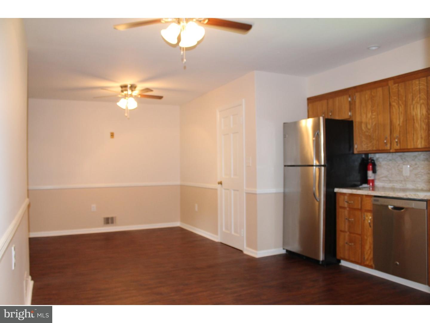 292 Dutch Neck Road East Windsor, NJ 08520 - Photo 8 of 18 Kitchen