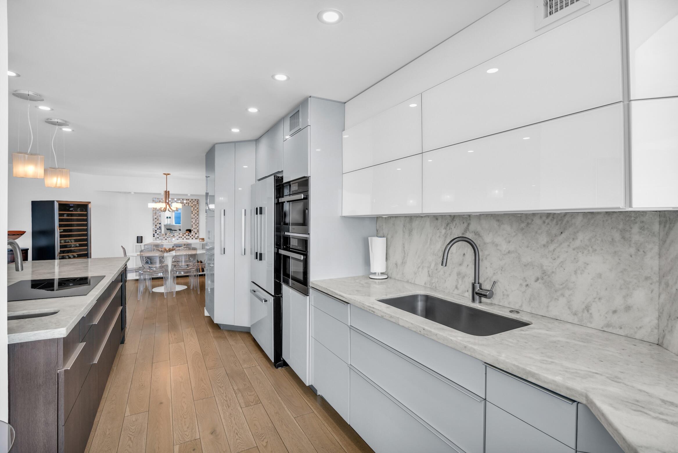 500 South Ocean Boulevard, Unit 1905 Boca Raton, FL 33432 - Photo 15 of 73 Kitchen