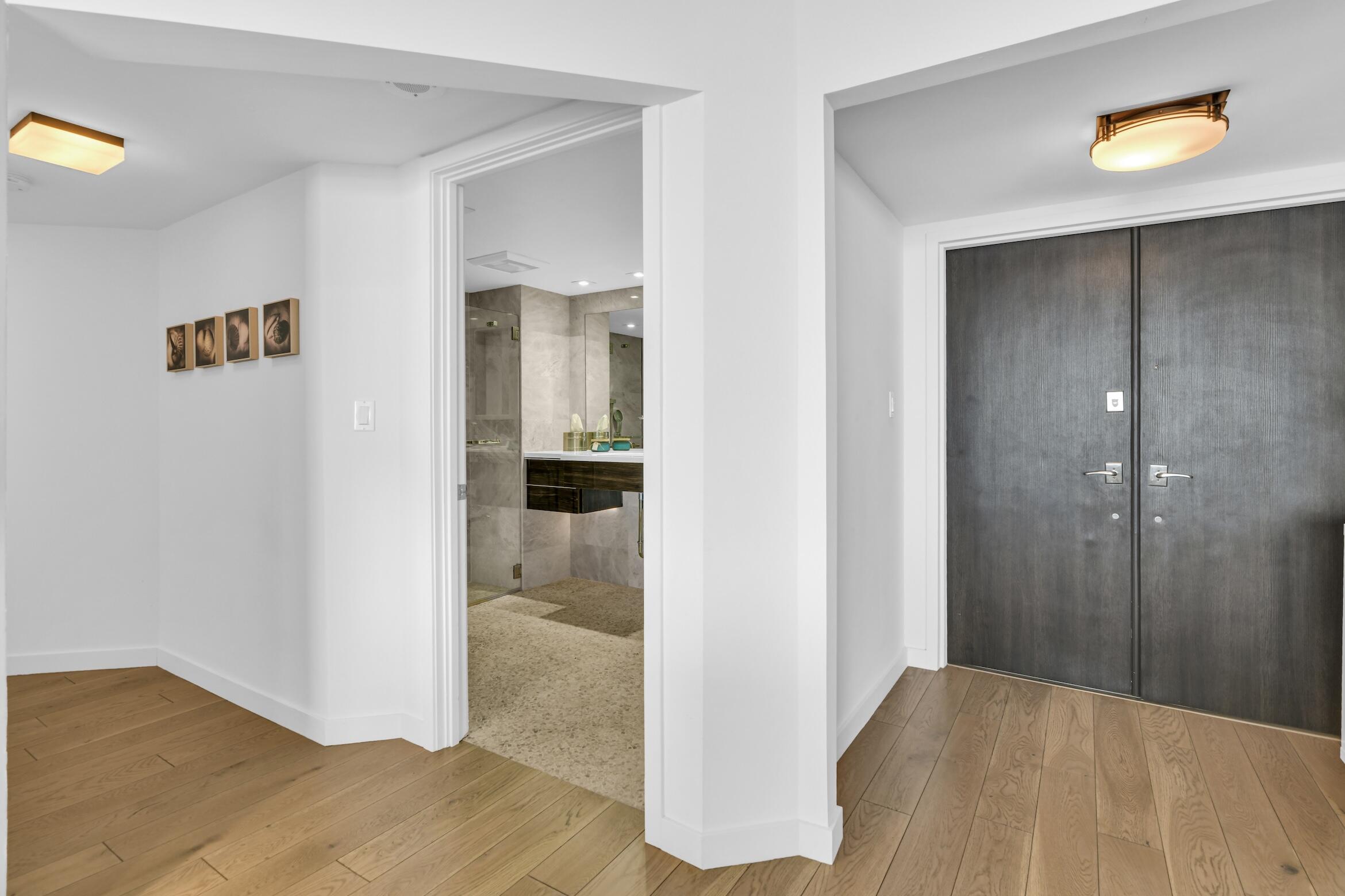 500 South Ocean Boulevard, Unit 1905 Boca Raton, FL 33432 - Photo 37 of 73 Entrance Hallway